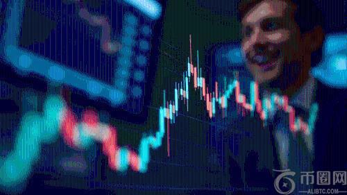 XRP价格飙升：机构投资者涌入与区块链创新推动市场热潮